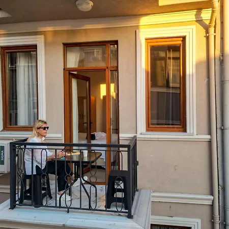 Taksim Heli Hotel